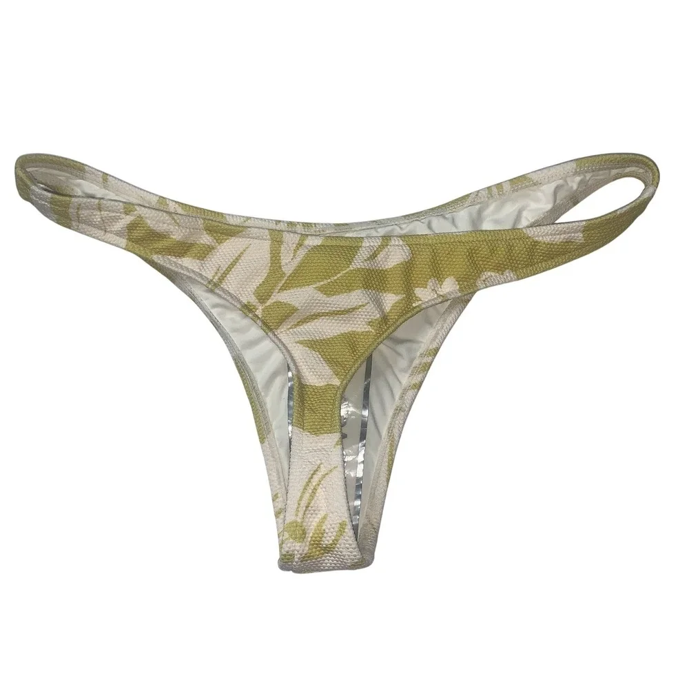 L*Space Itsy Cut Thong Bikini Bottom Floral Texture Ivory Olive Green‎ M/M